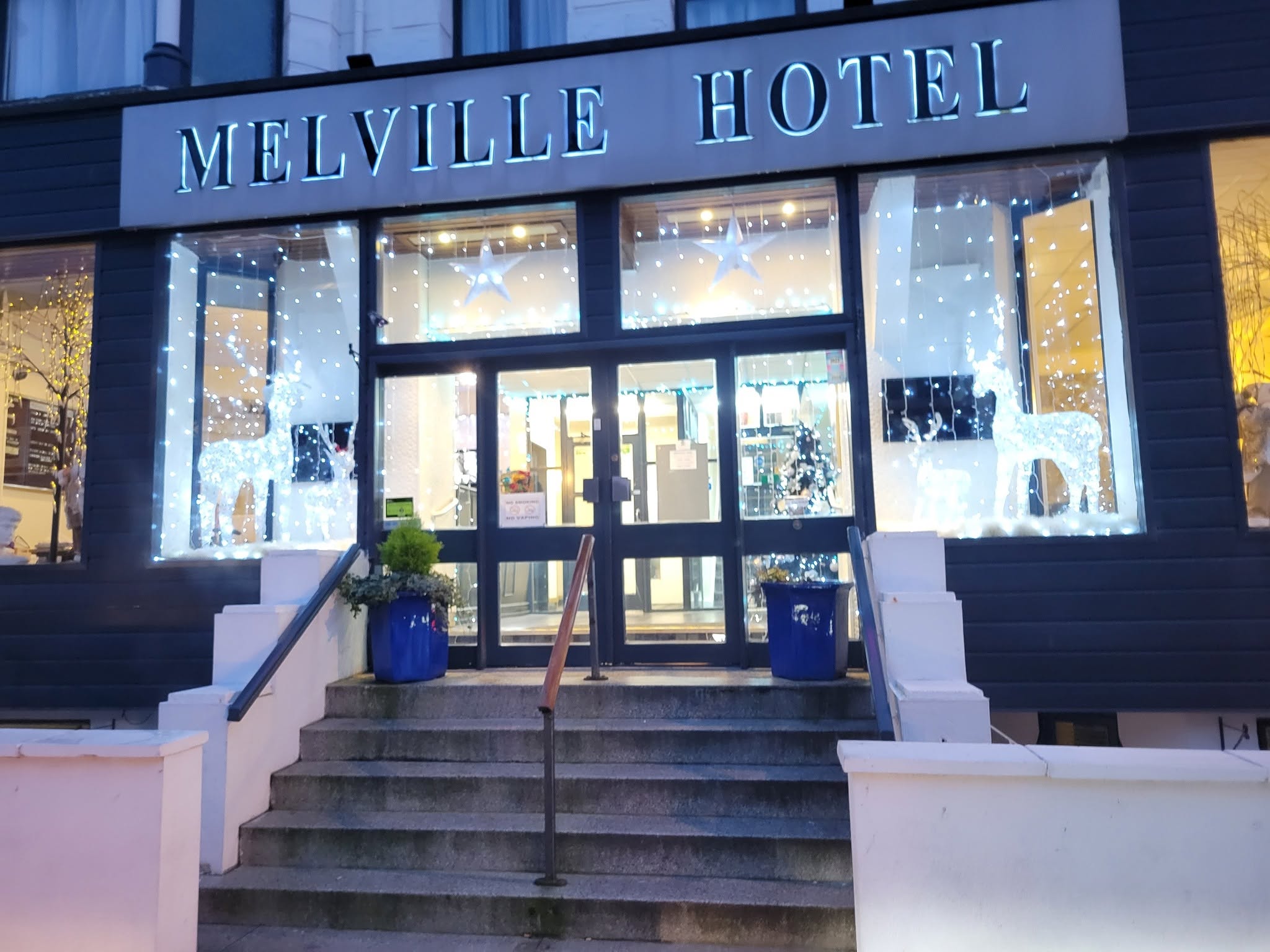 Christmas is booking up fast!